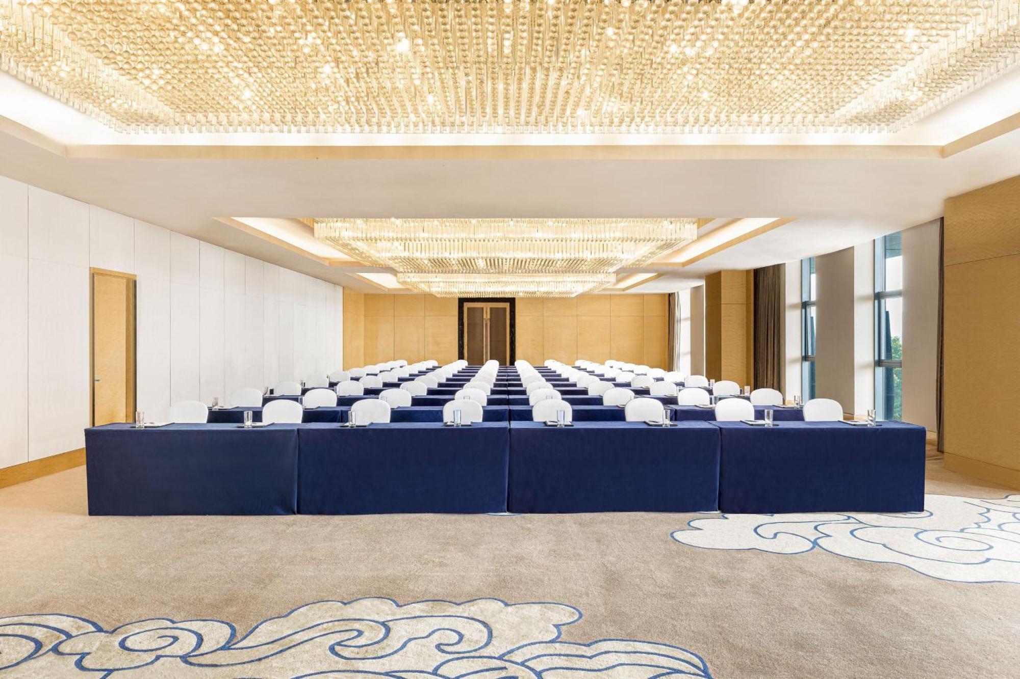 The Westin Wuhan Wuchang Экстерьер фото