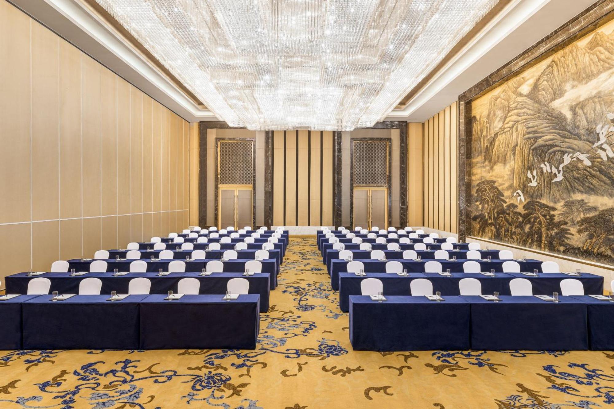 The Westin Wuhan Wuchang Экстерьер фото
