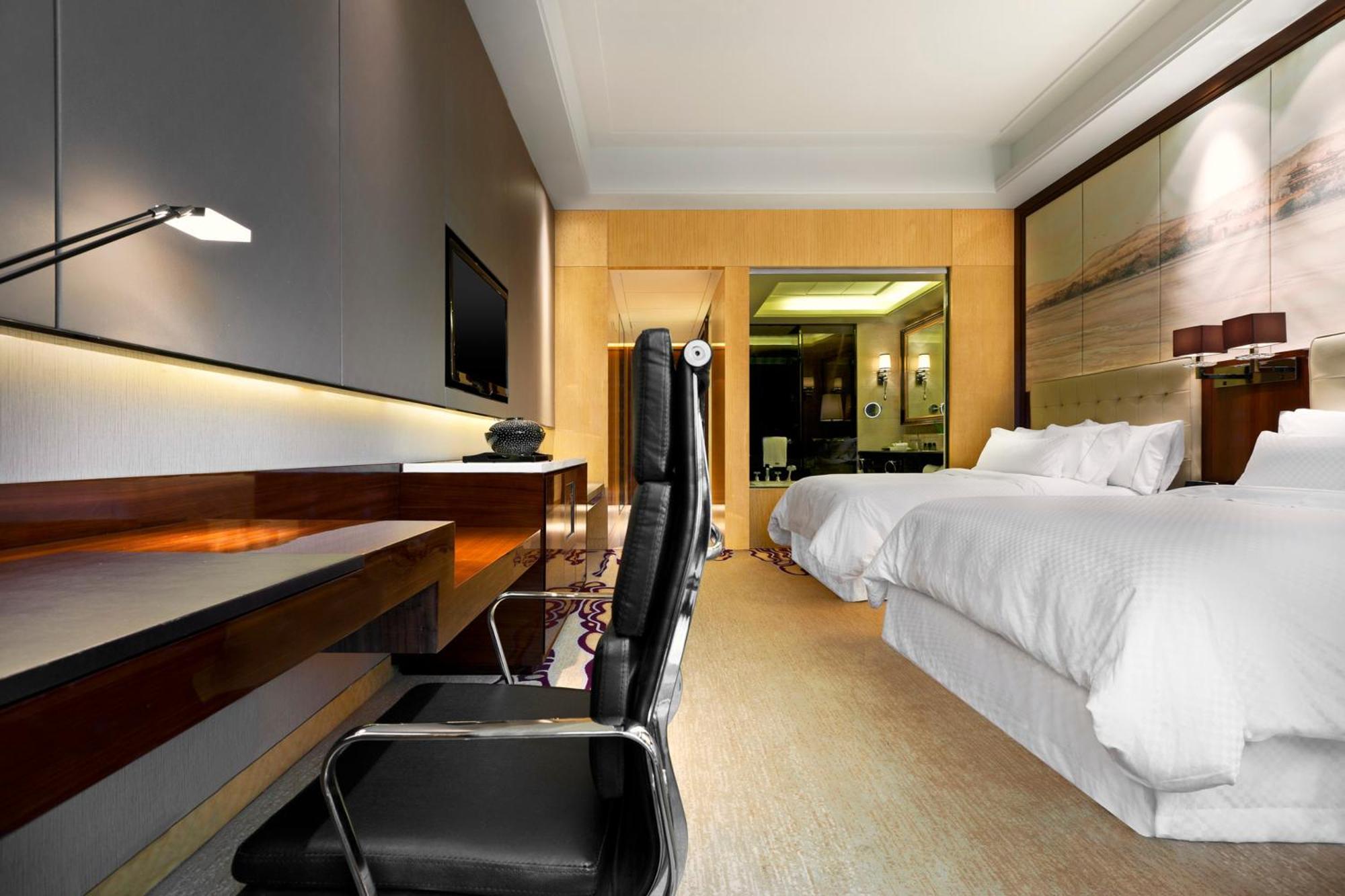 The Westin Wuhan Wuchang Экстерьер фото